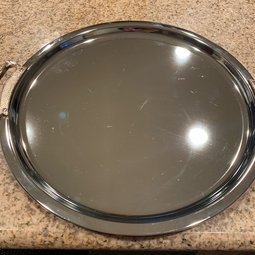 Mirrored tray